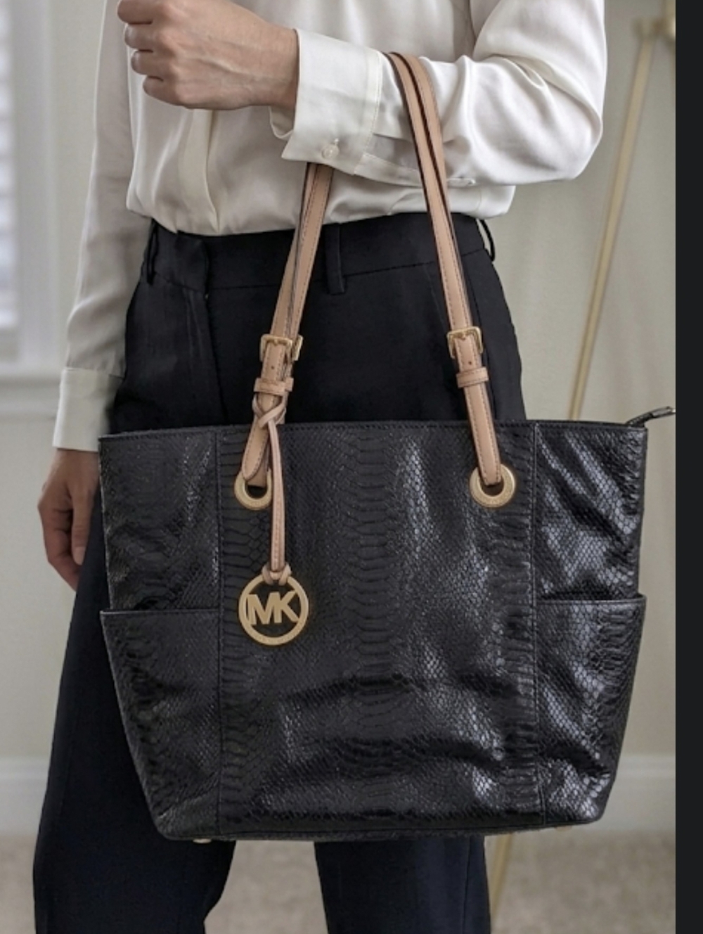 Michael kors jet set tote